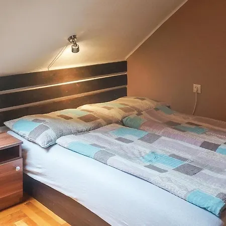 Stunning In W/ Wifi And 3 Bedrooms