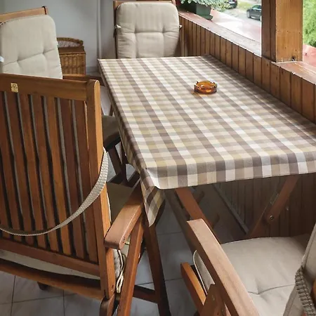 Apartman Stunning In W/ Wifi And 3 Bedrooms *